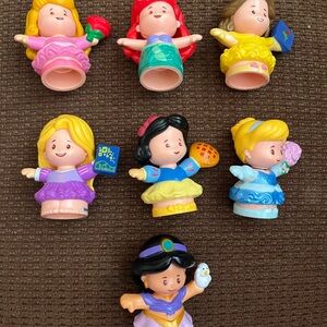 Disney Princess Mini Doll Collection - Little People (7 dolls)